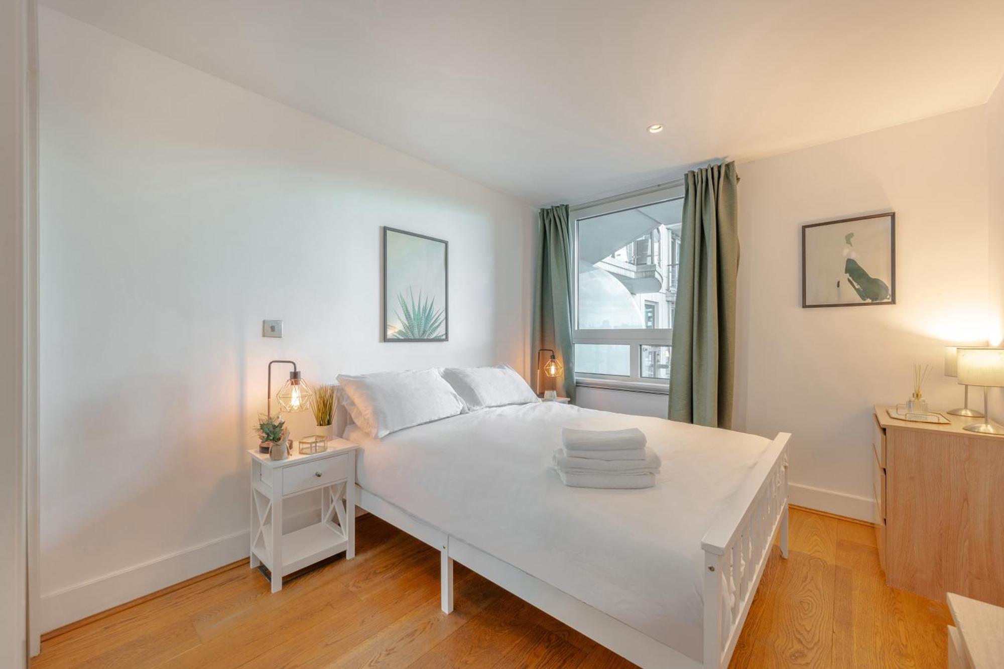 Appartamento Riverside Balcony Apartments, 10 Minutes From Oxford Circus Londra