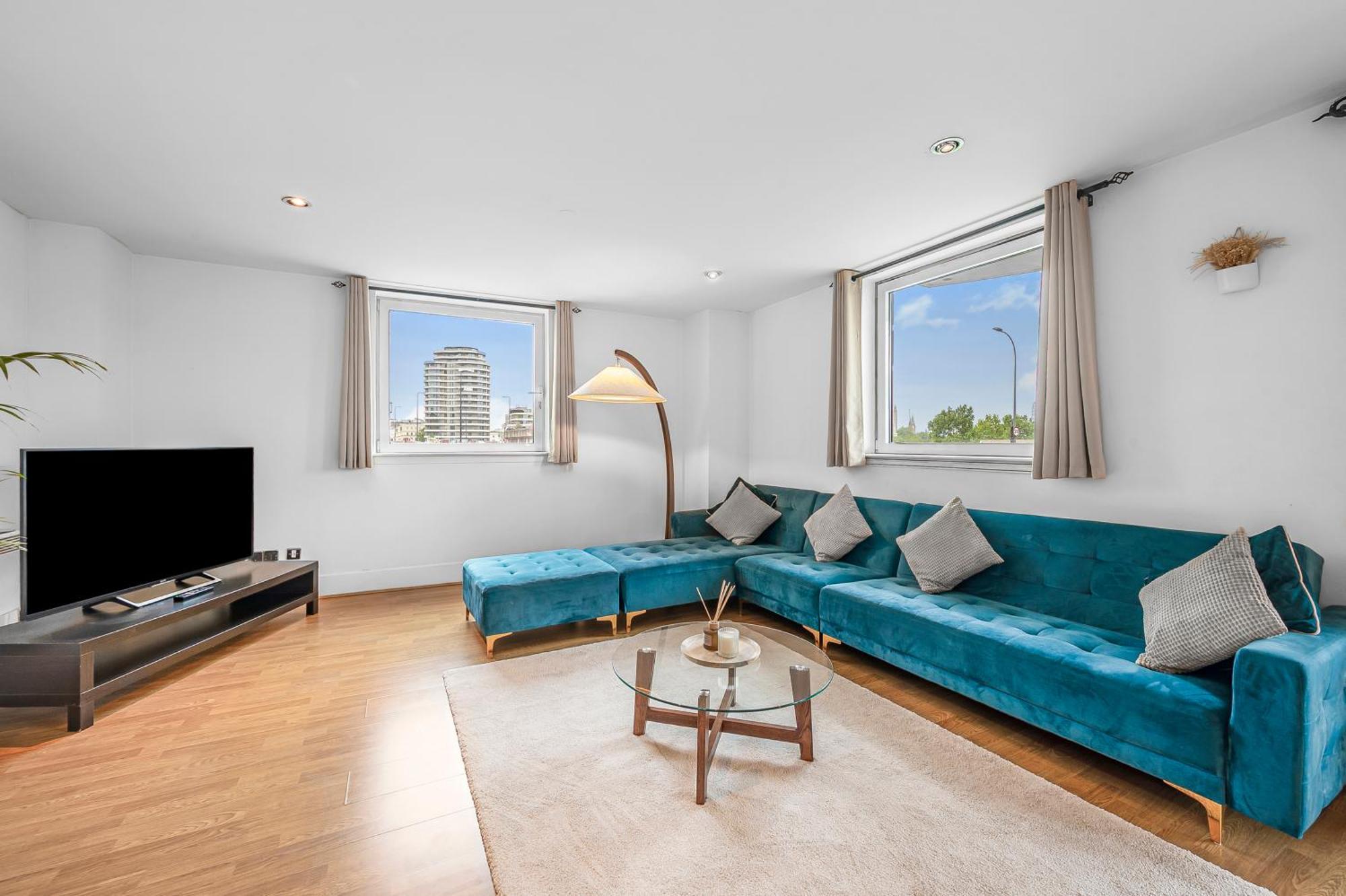 Riverside Balcony Apartments, 10 Minutes From Oxford Circus * Лондон